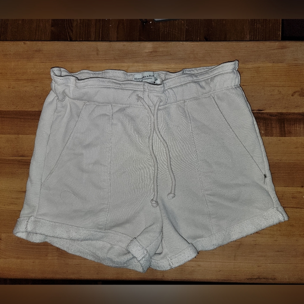 Abercrombie & Fitch, Soft A&F Cotton Blend Short, size S, White